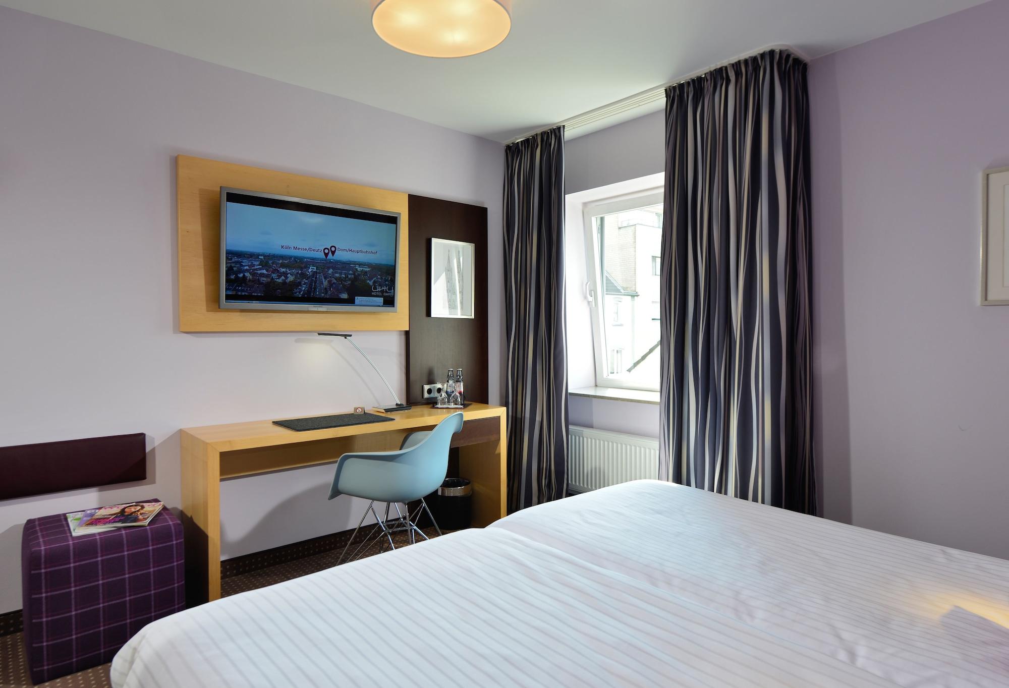 Hotel Uhu Garni Cologne Extérieur photo