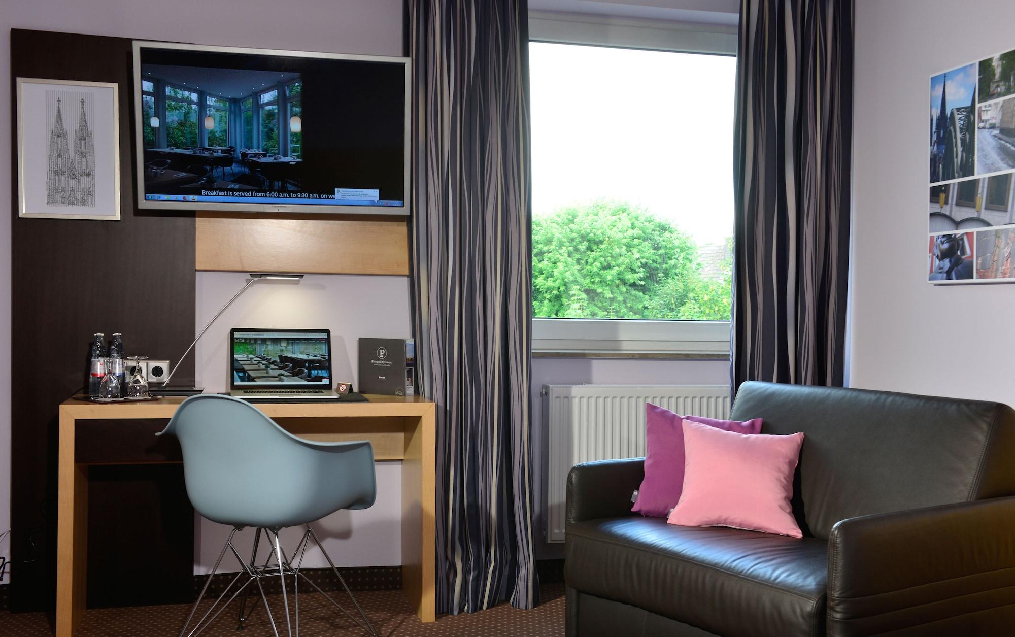 Hotel Uhu Garni Cologne Extérieur photo