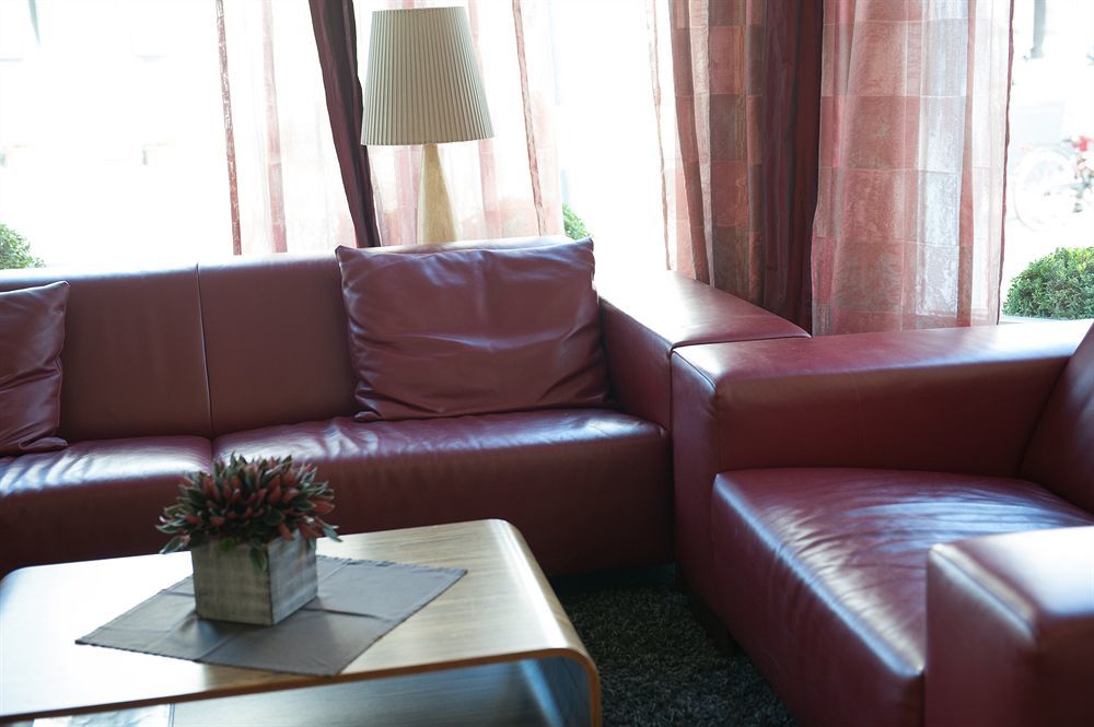Hotel Uhu Garni Cologne Extérieur photo