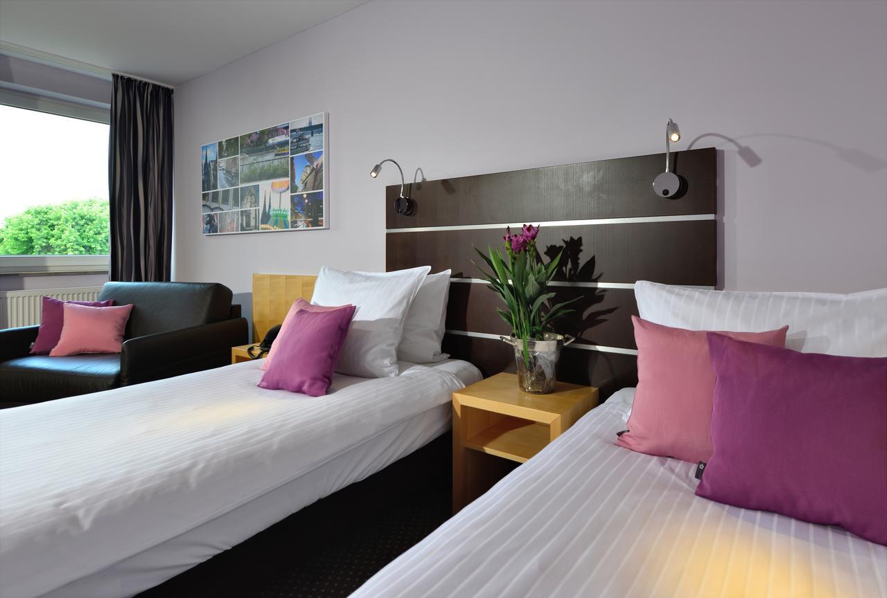 Hotel Uhu Garni Cologne Extérieur photo