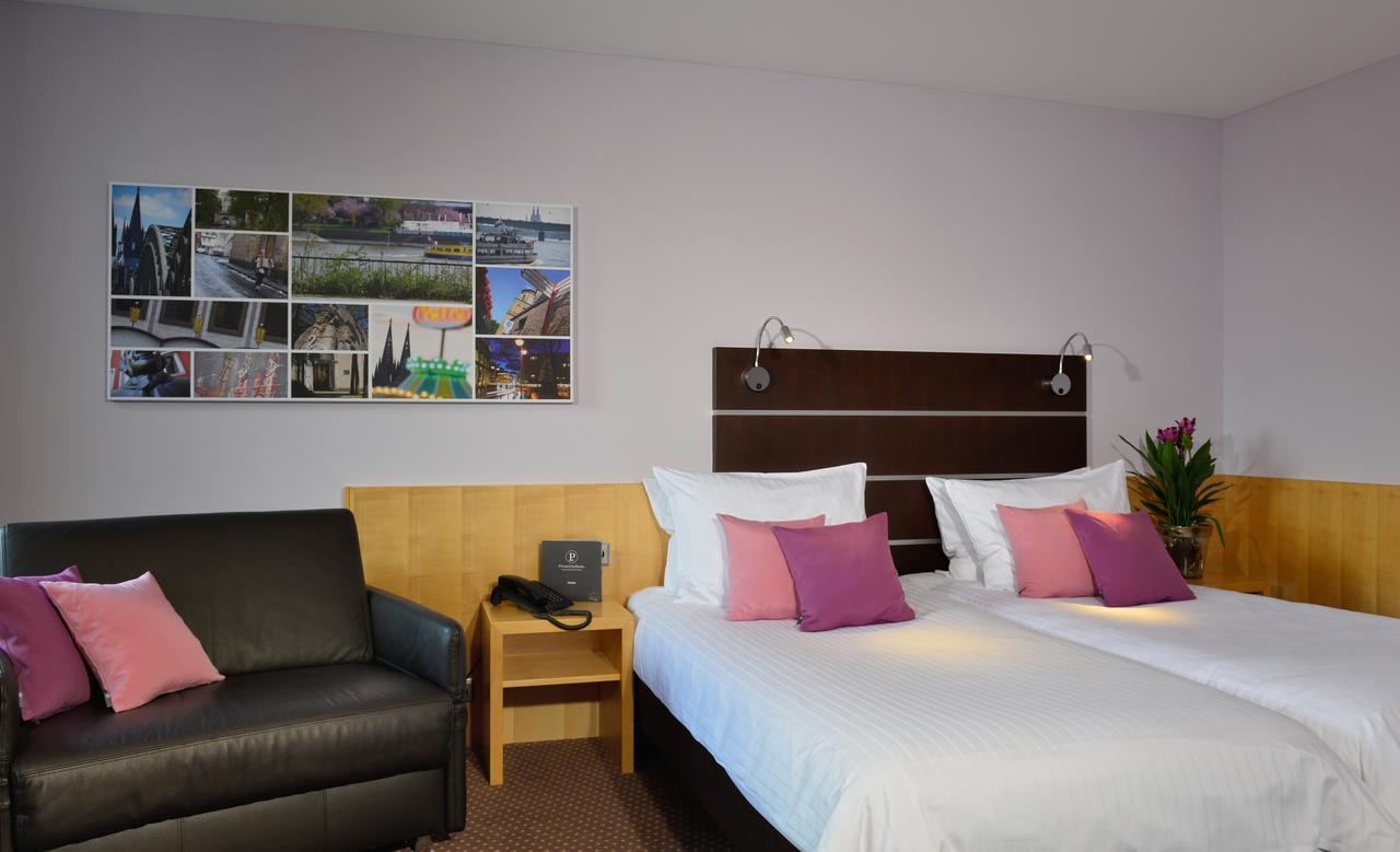 Hotel Uhu Garni Cologne Extérieur photo