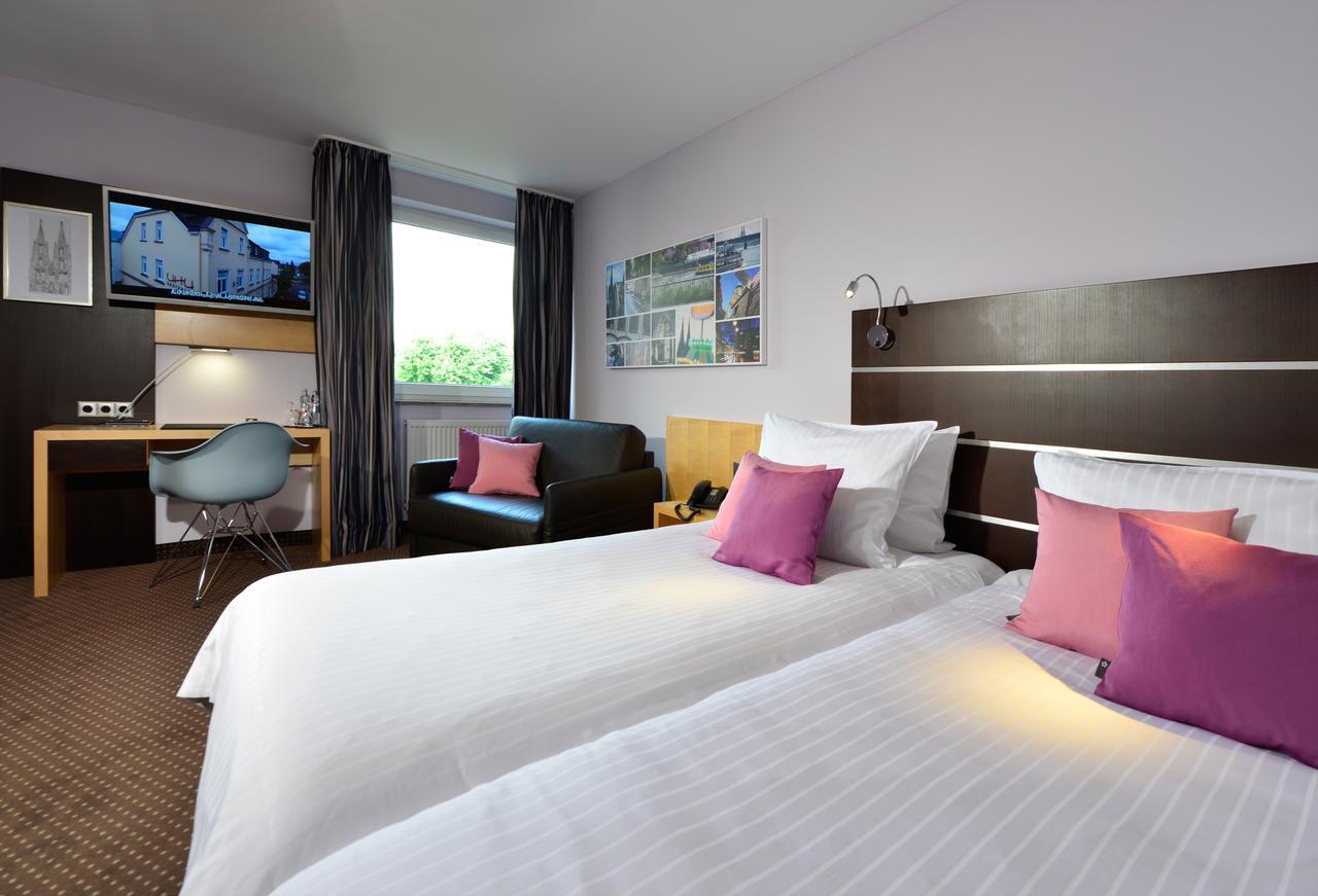 Hotel Uhu Garni Cologne Extérieur photo